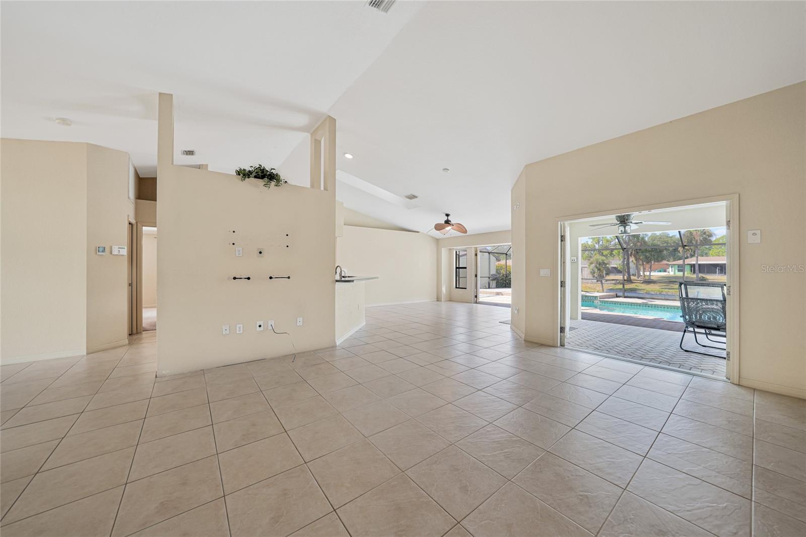 Image 8 of 44 For 75 Hoffer Street