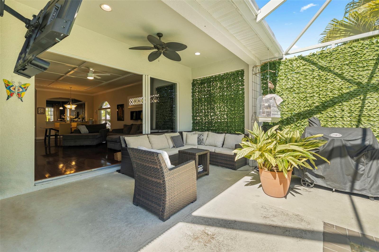 Image 30 of 57 For 4352 English Turn Way