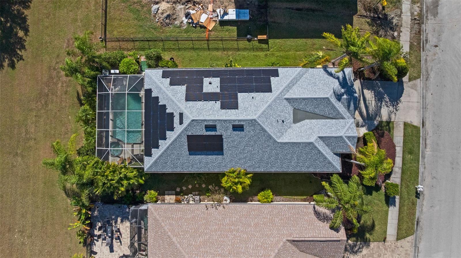 Image 41 of 57 For 4352 English Turn Way