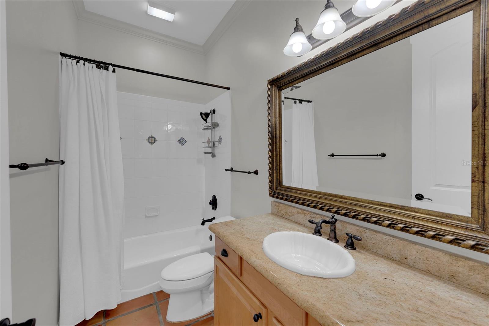 Image 16 of 41 For 8642 Lake Circle