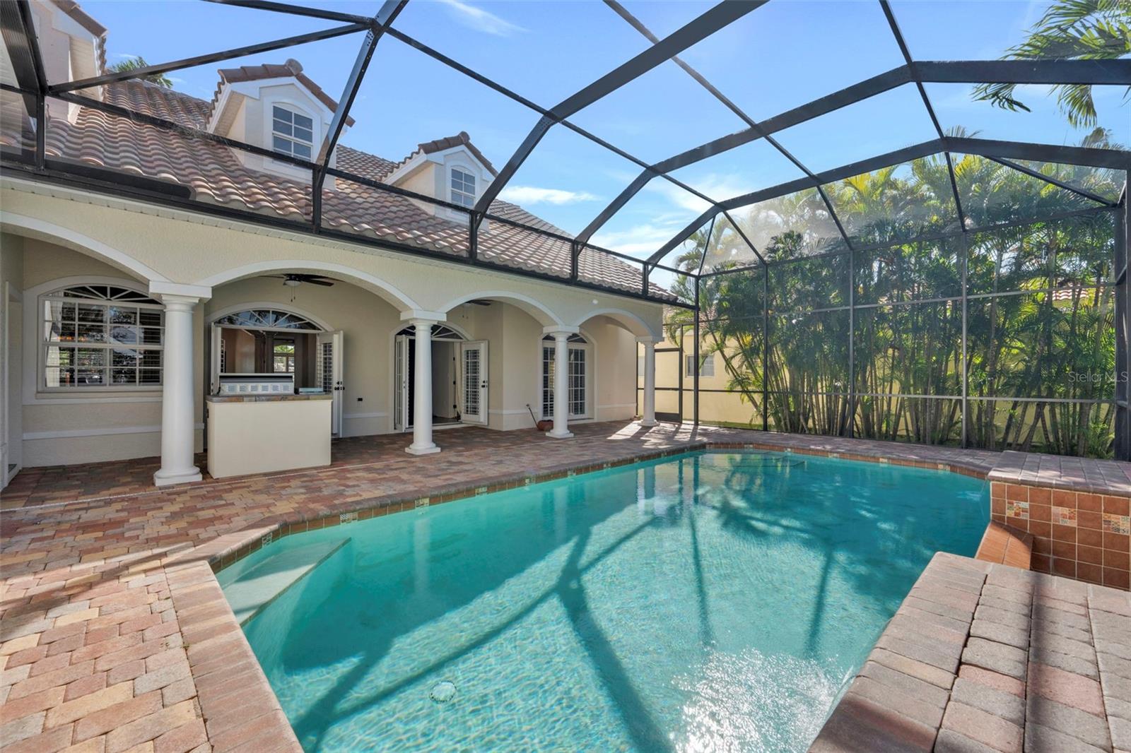 Image 3 of 41 For 8642 Lake Circle