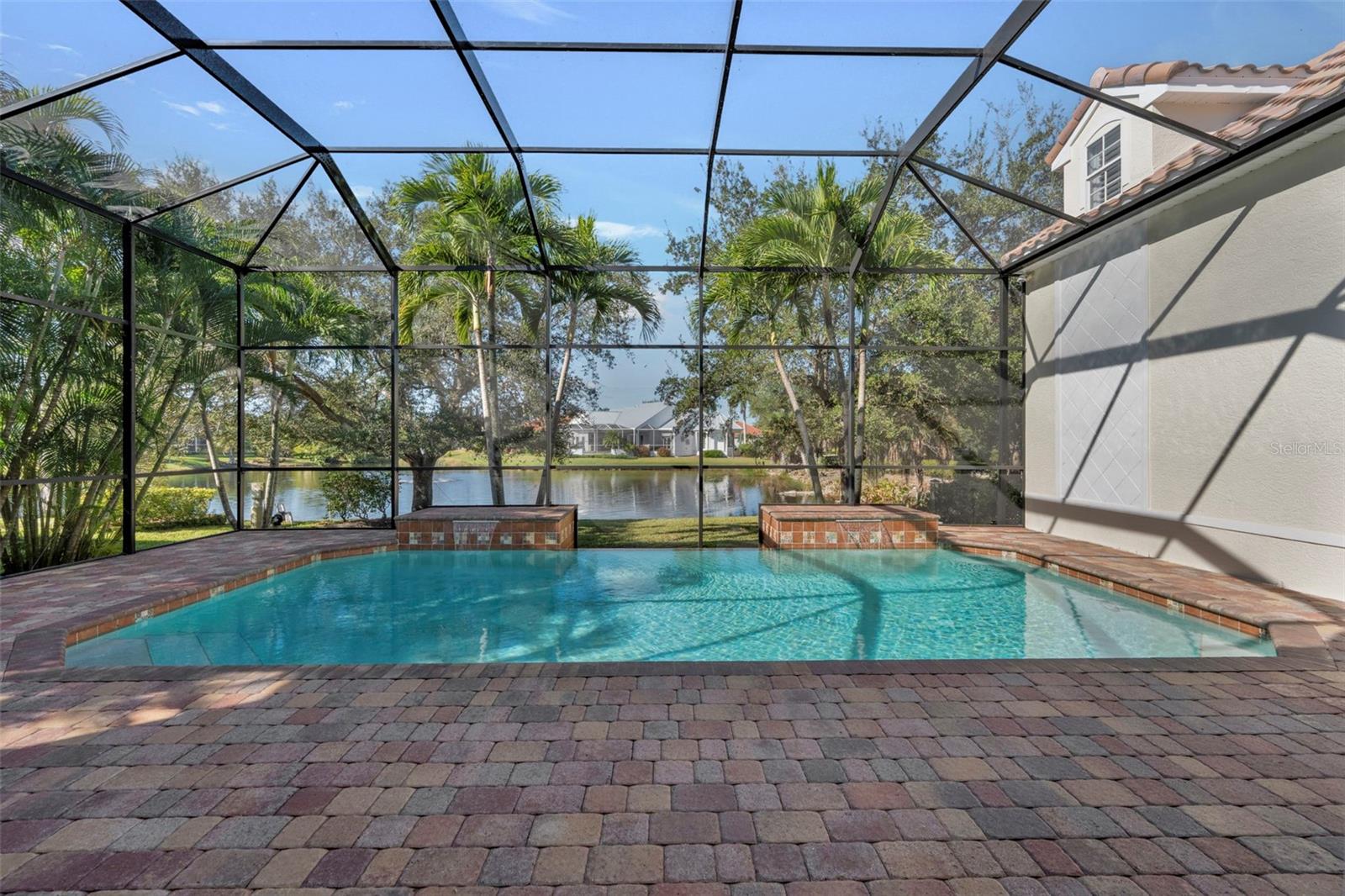 Image 34 of 41 For 8642 Lake Circle