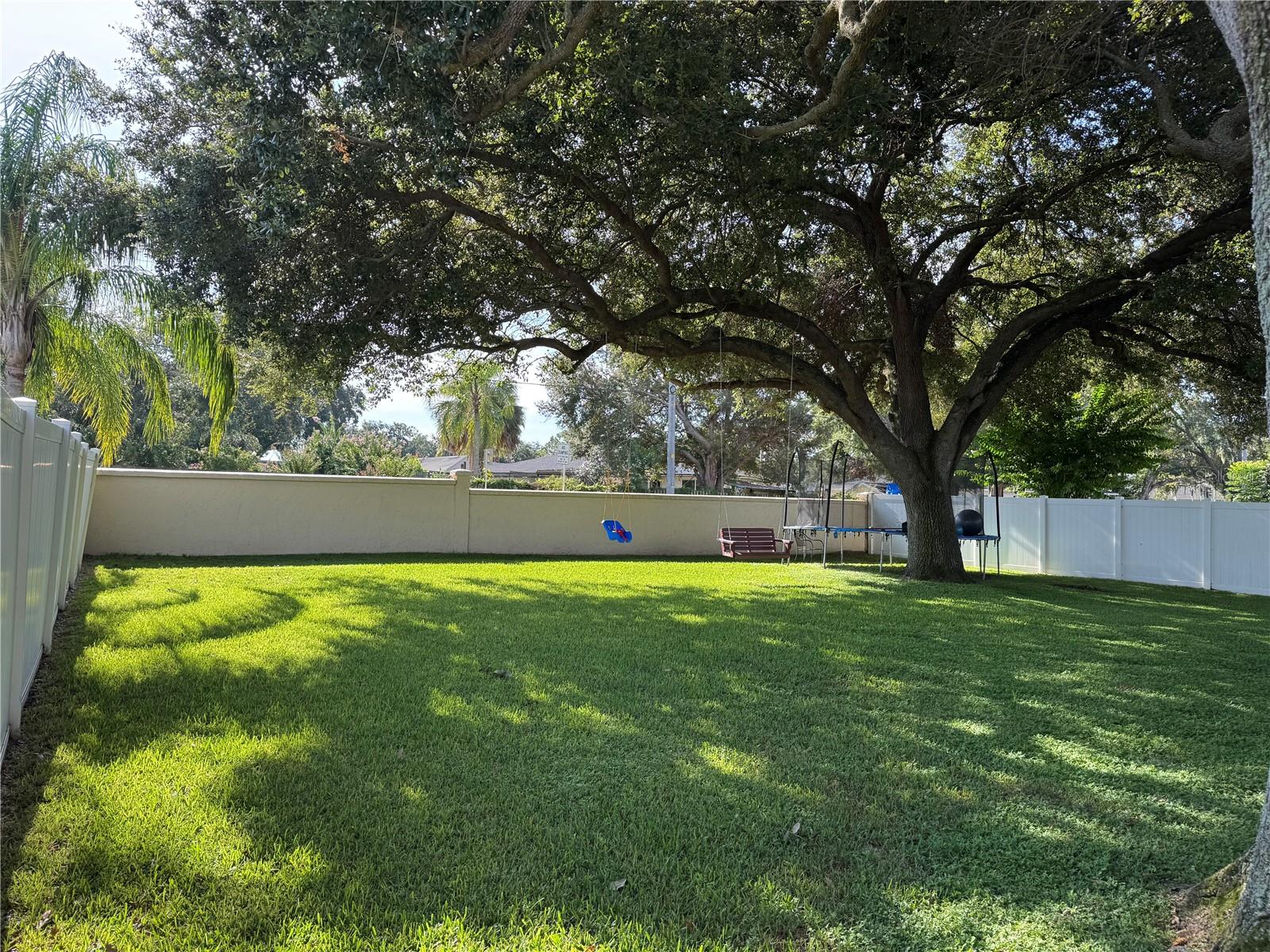 Image 20 of 23 For 112 St. Kitts Circle