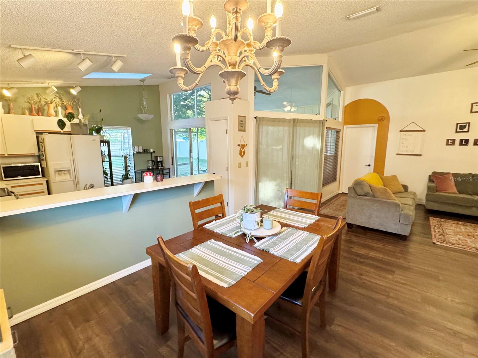 Image 6 of 23 For 112 St. Kitts Circle