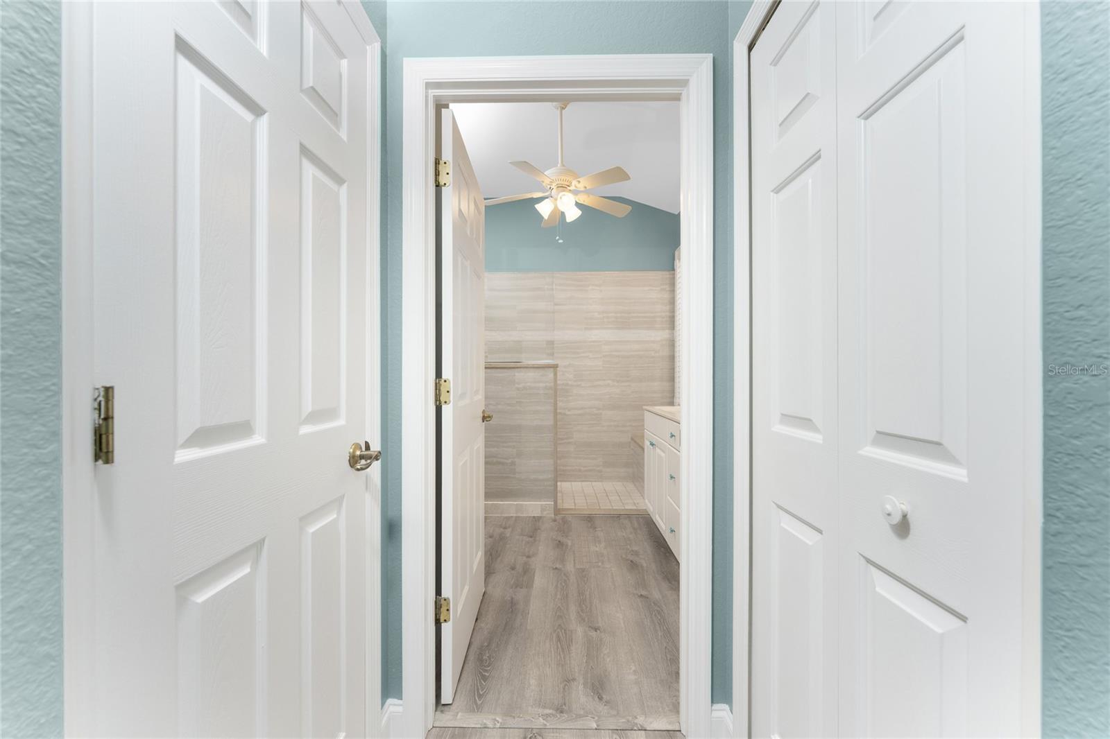 Image 32 of 59 For 17929 Courtside Landings Circle