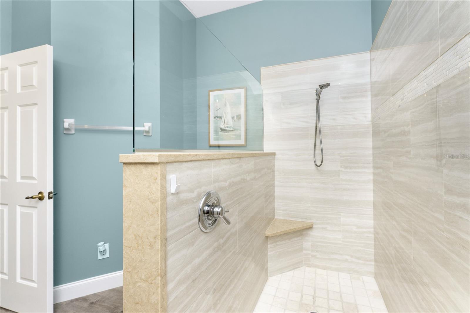 Image 35 of 59 For 17929 Courtside Landings Circle