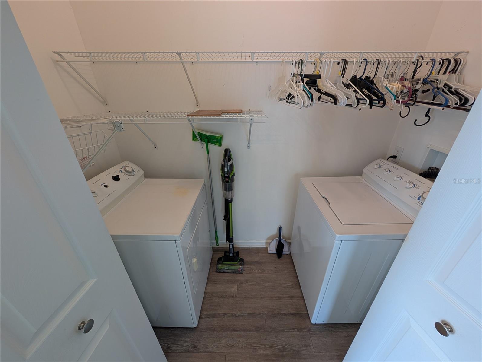 Image 26 of 78 For 4300 Riverside Drive 86