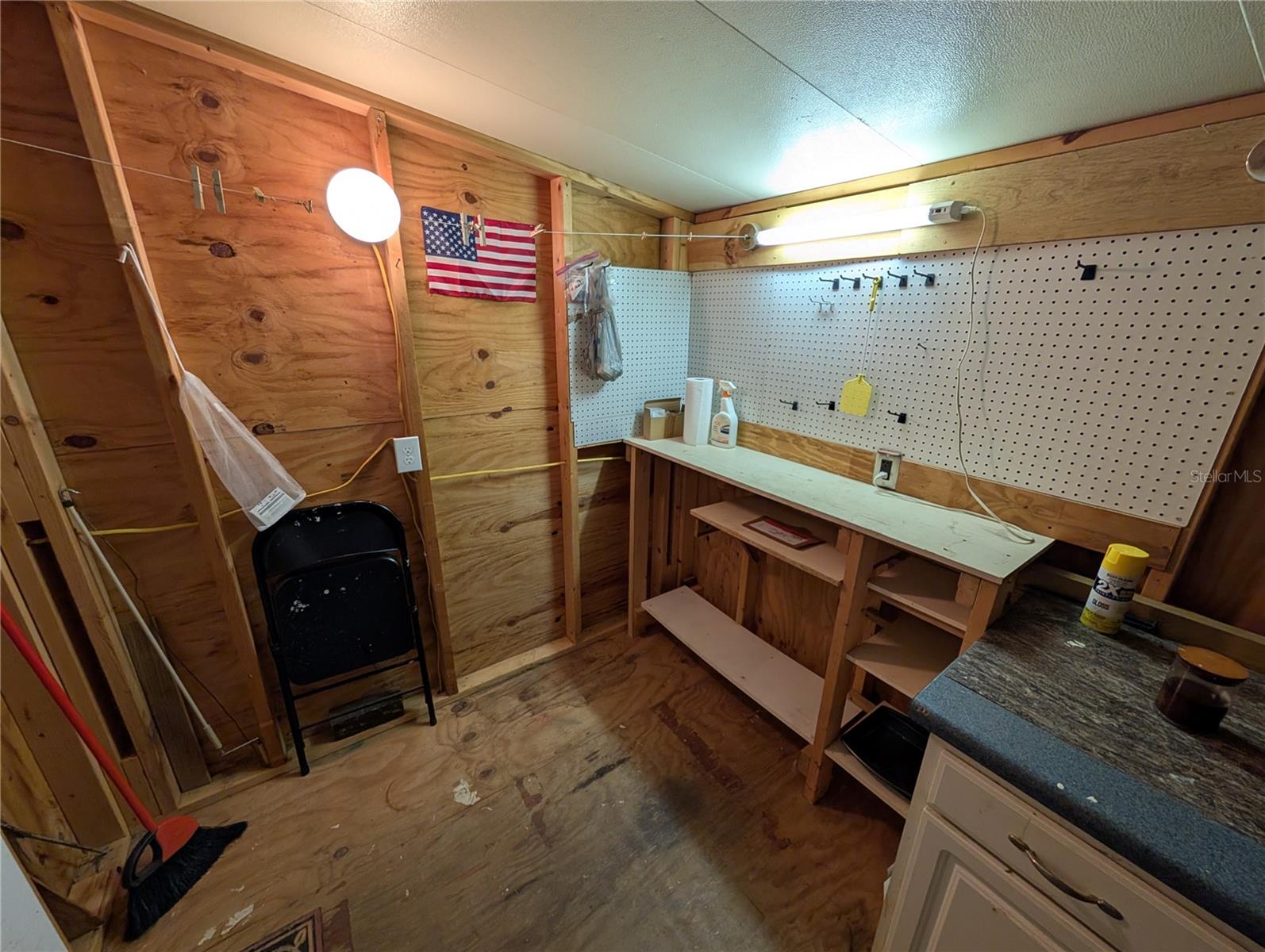 Image 30 of 78 For 4300 Riverside Drive 86