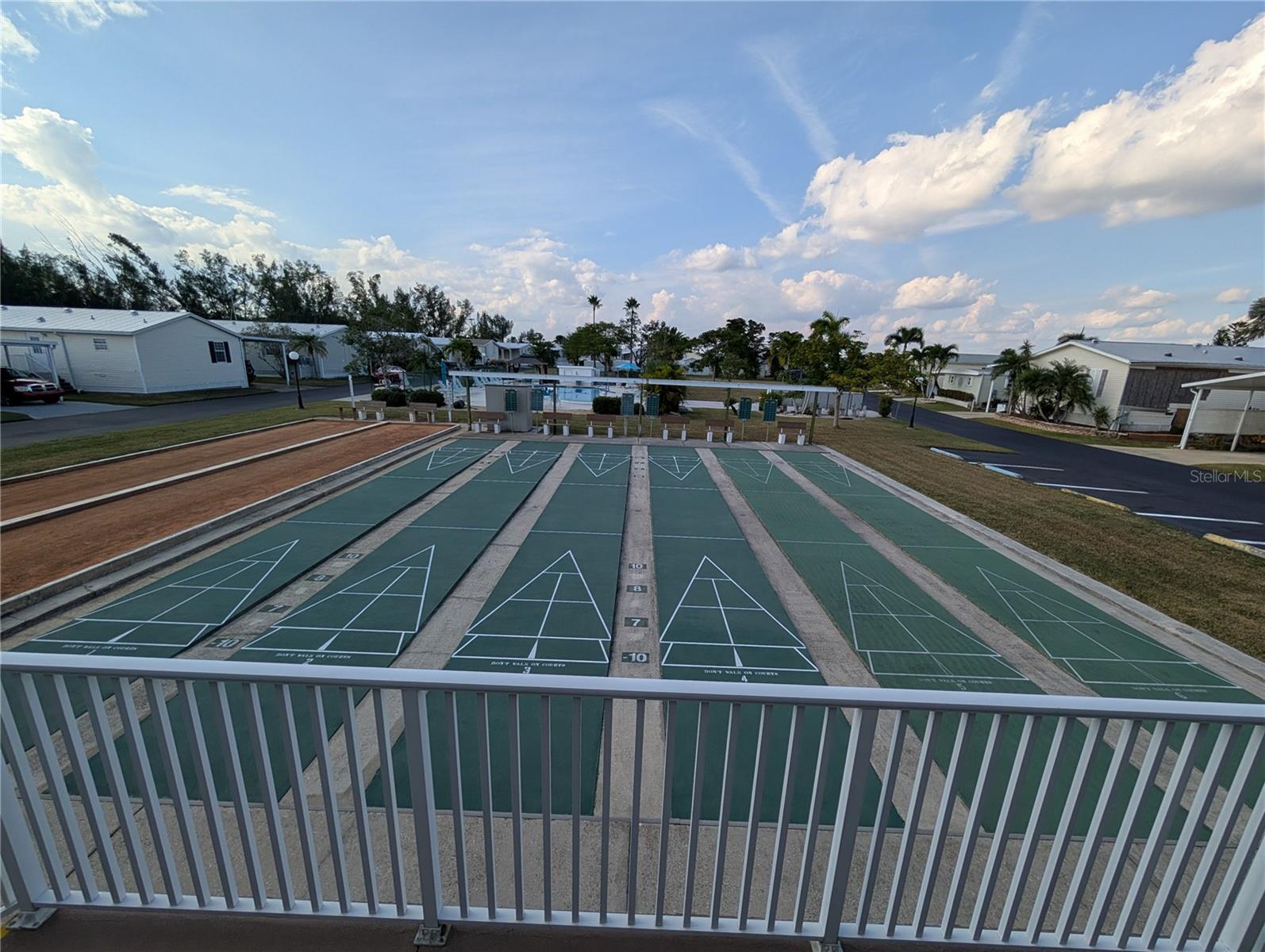 Image 62 of 78 For 4300 Riverside Drive 86