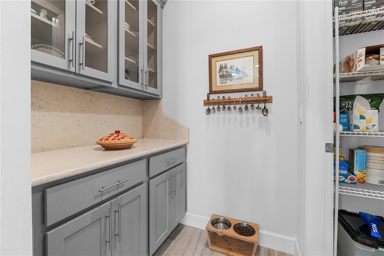 Image 13 of 78 For 42997 Canon Court