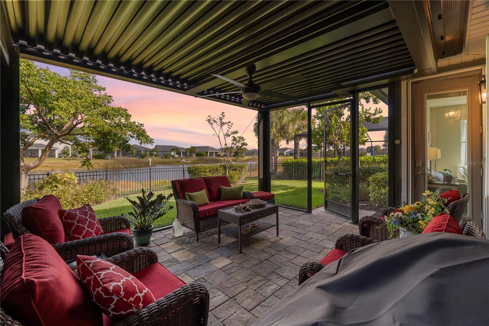 Image 30 of 78 For 42997 Canon Court