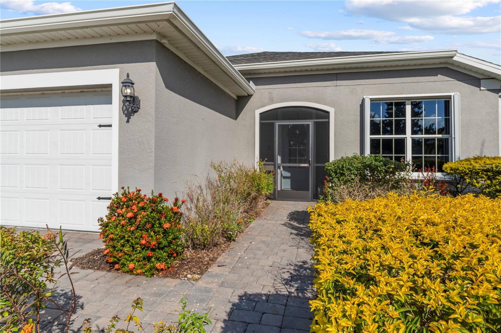 Image 6 of 78 For 42997 Canon Court