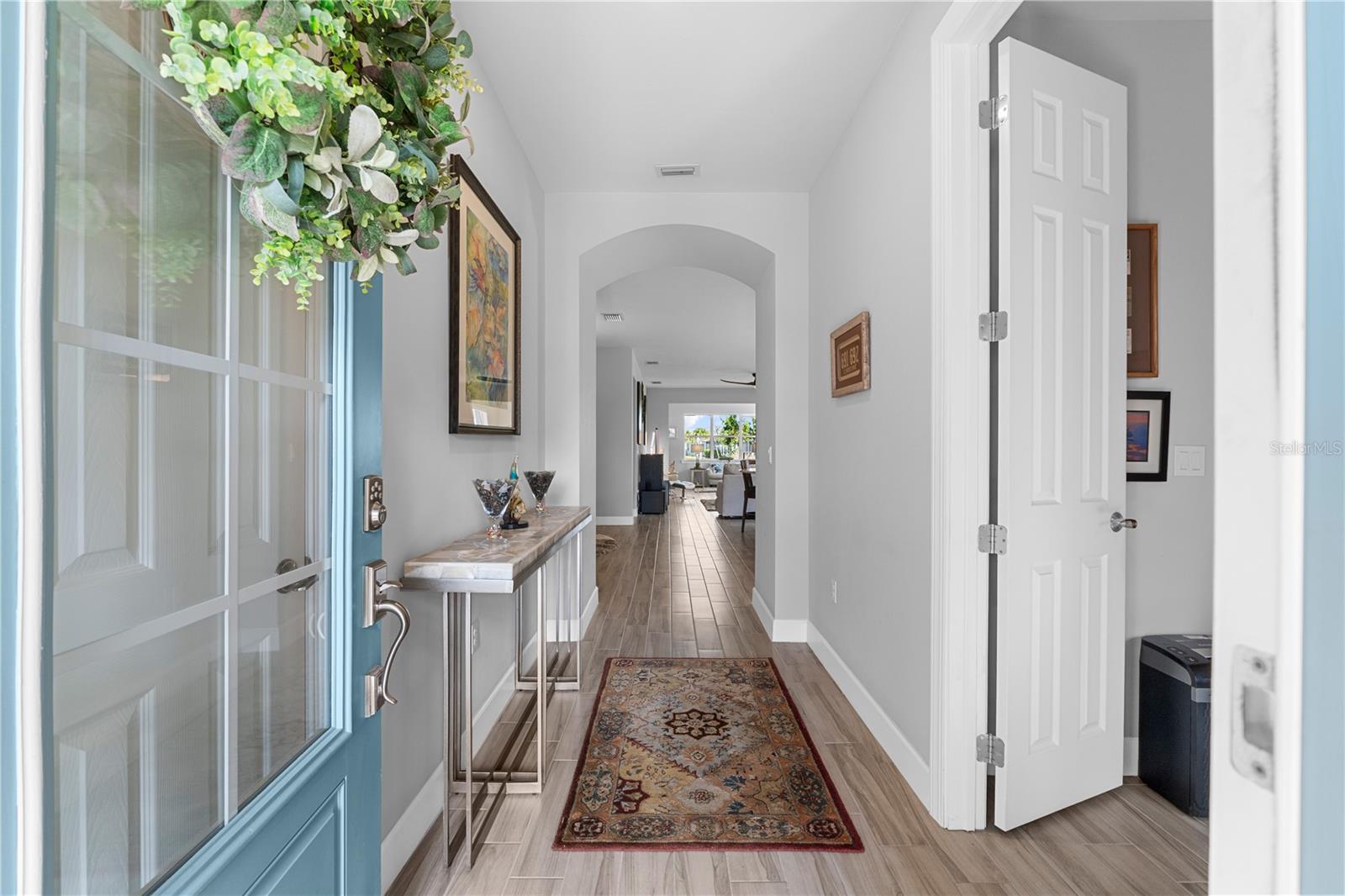 Image 7 of 78 For 42997 Canon Court