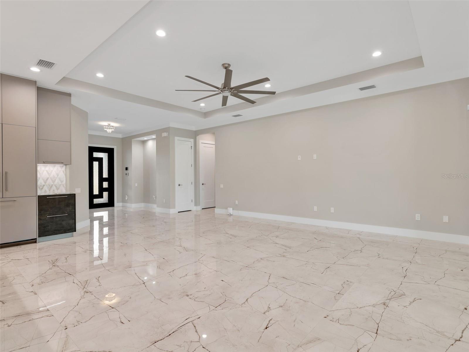 Image 16 of 65 For 28976 Smugglers Lane