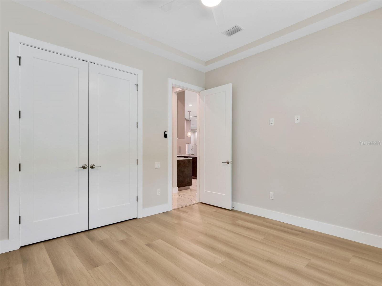 Image 30 of 65 For 28976 Smugglers Lane