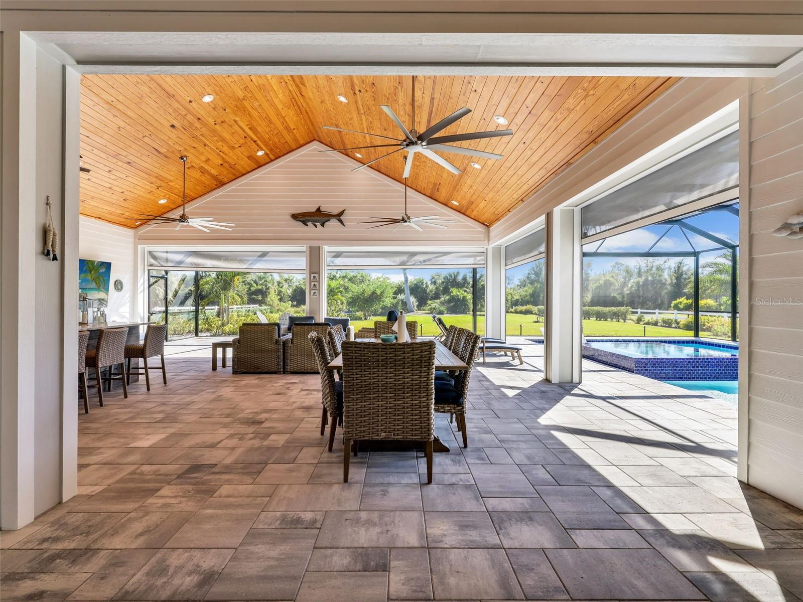 Image 39 of 65 For 28976 Smugglers Lane