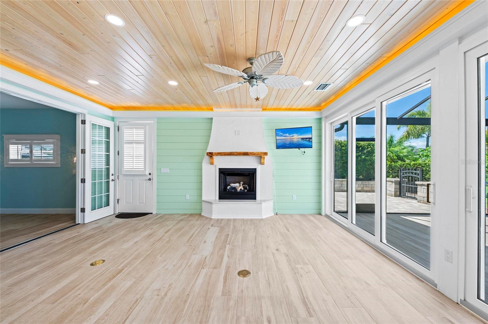 Image 12 of 48 For 8153 Bimini Way Lot 30