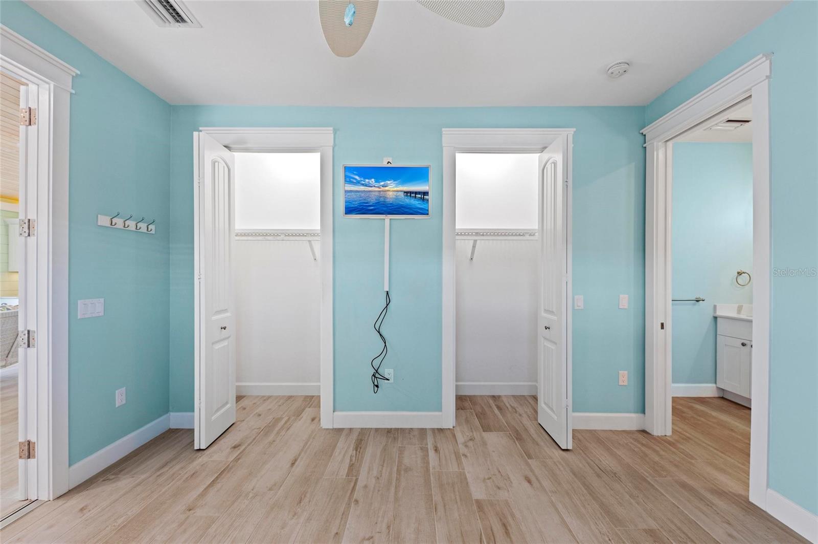 Image 18 of 48 For 8153 Bimini Way Lot 30