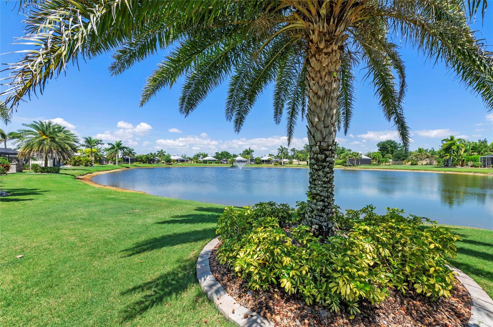 Image 32 of 48 For 8153 Bimini Way Lot 30