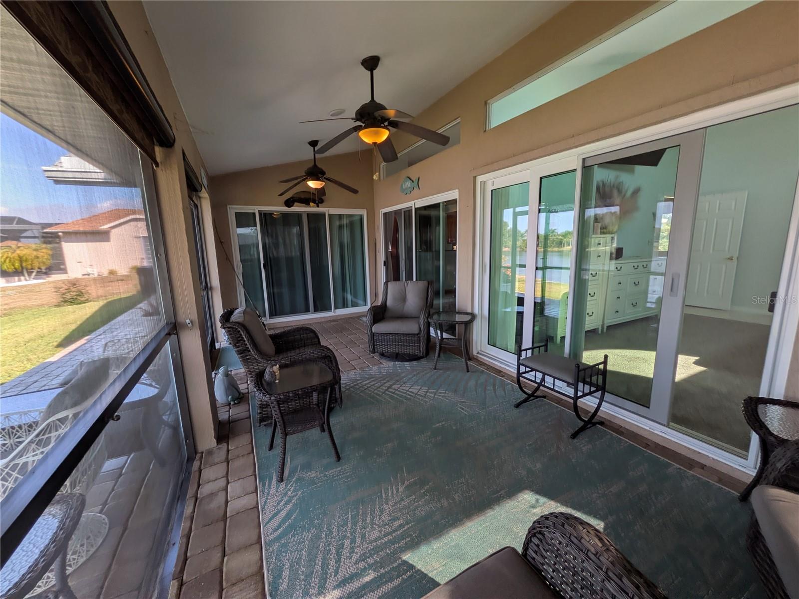 Image 13 of 56 For 12725 Kings Row