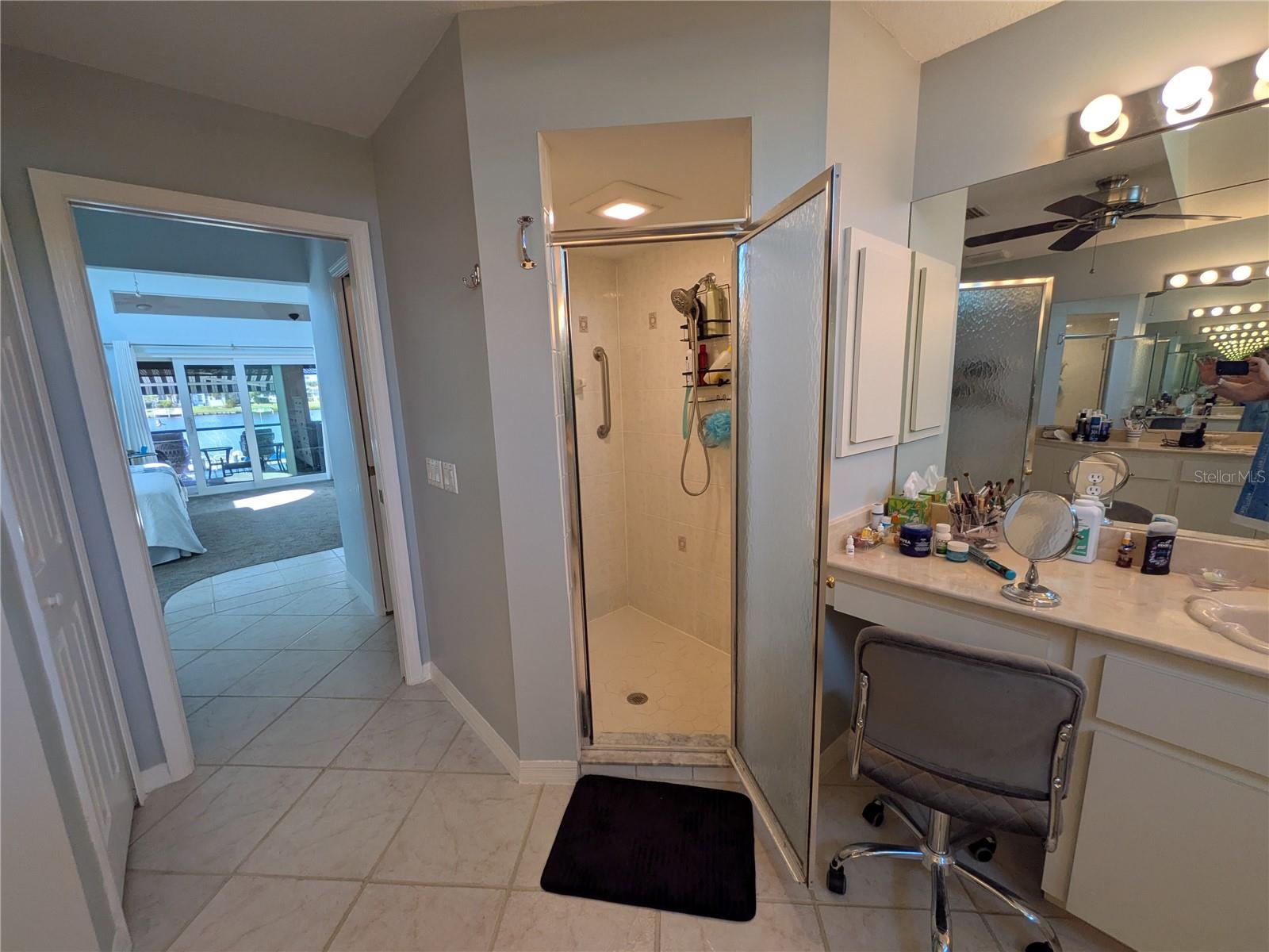 Image 23 of 56 For 12725 Kings Row