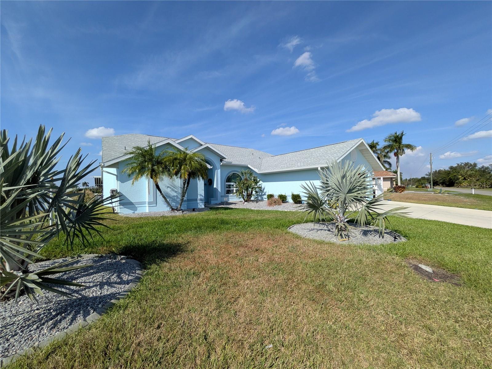 Image 49 of 56 For 12725 Kings Row