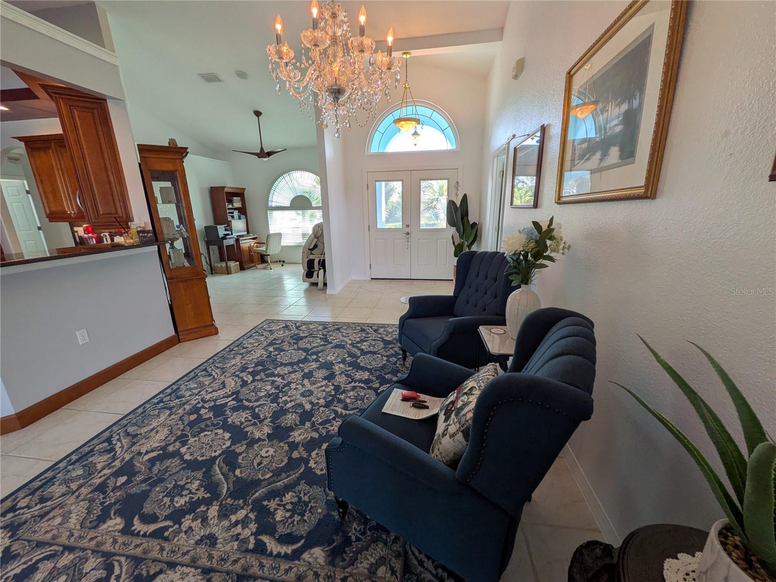 Image 8 of 56 For 12725 Kings Row