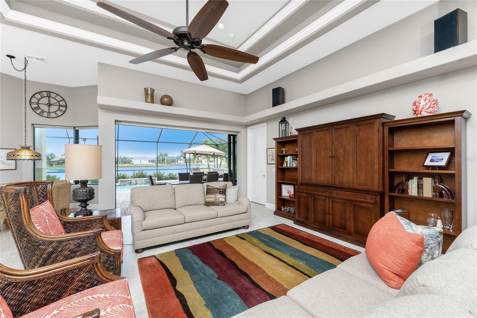 Image 10 of 67 For 24330 Matias Lane