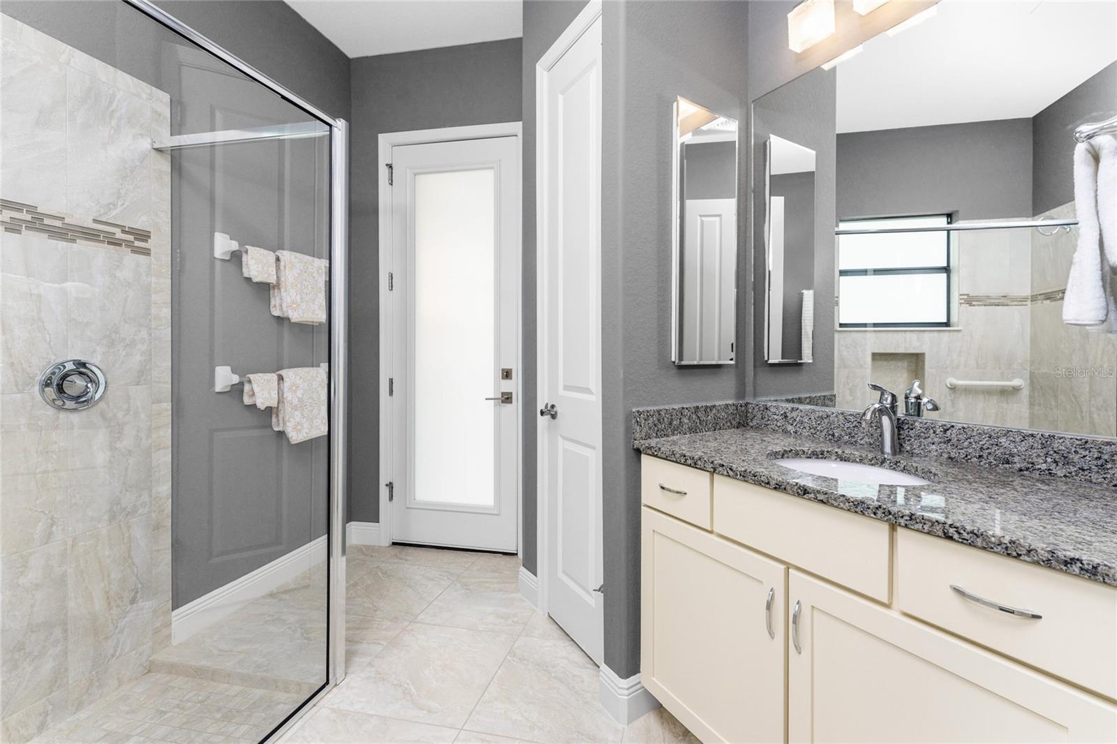 Image 46 of 67 For 24330 Matias Lane