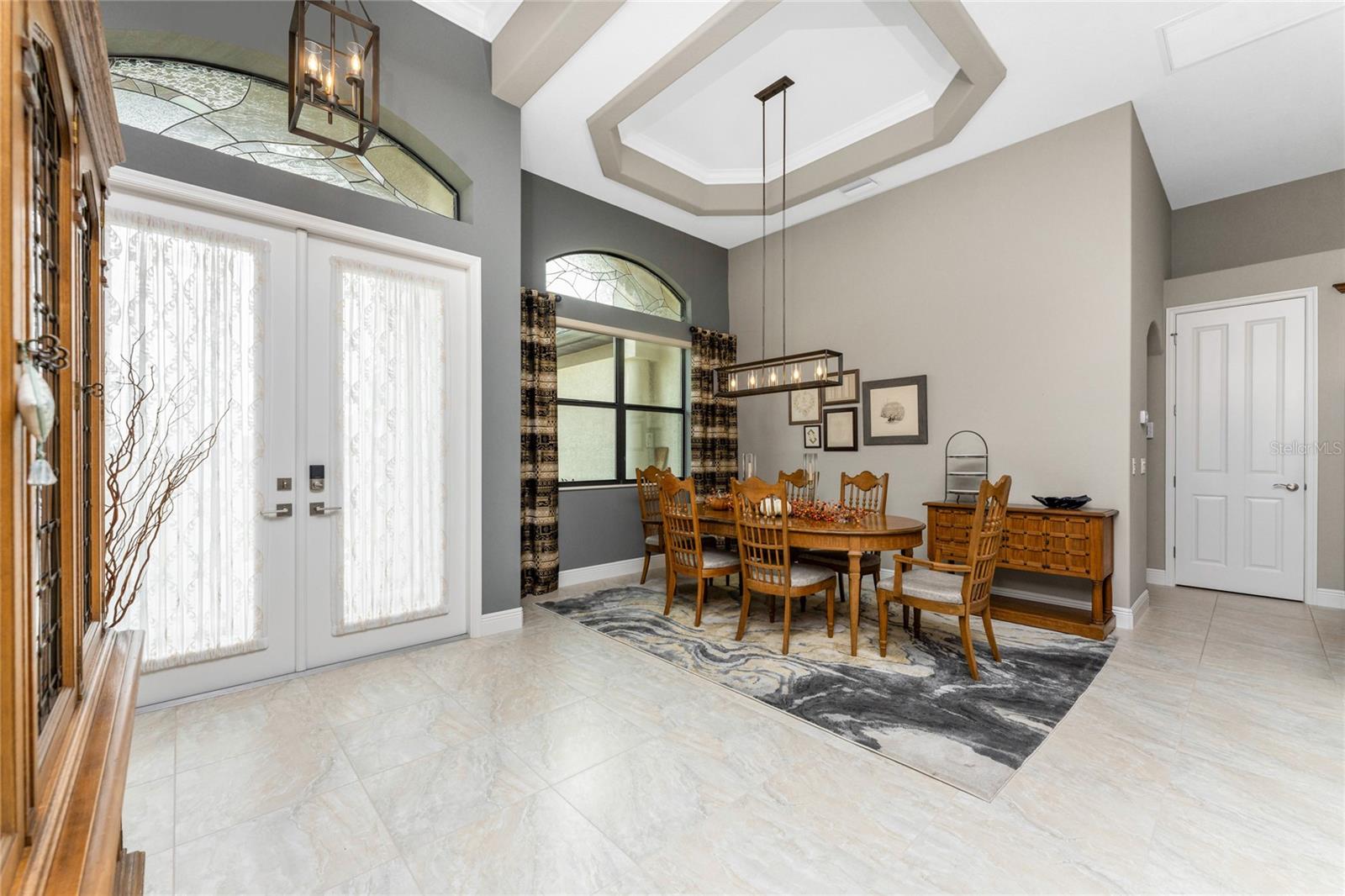 Image 5 of 67 For 24330 Matias Lane