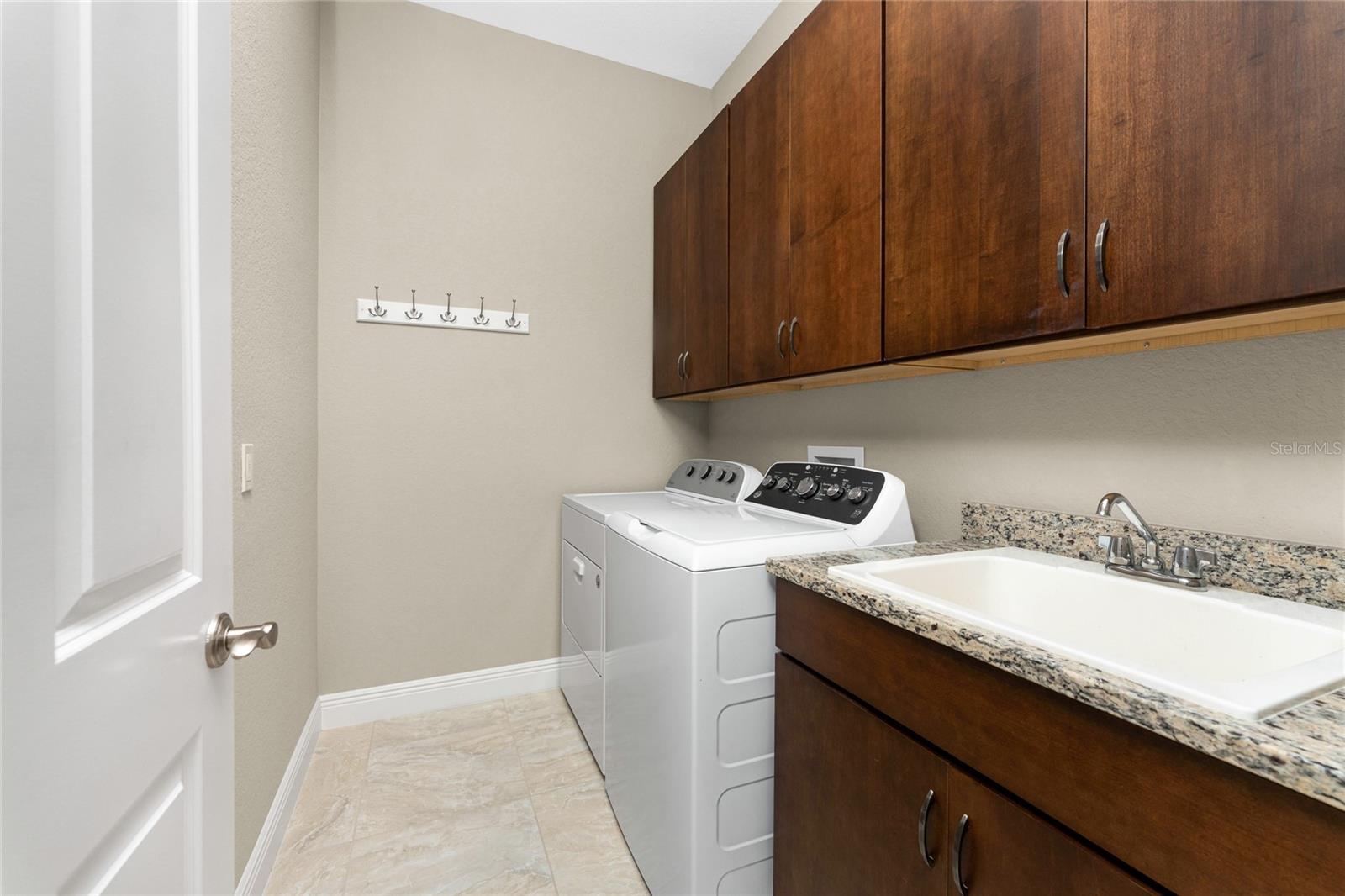 Image 52 of 67 For 24330 Matias Lane