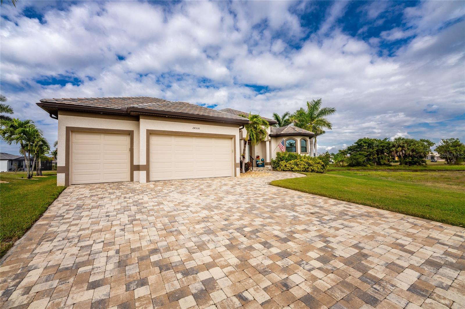 Image 54 of 67 For 24330 Matias Lane