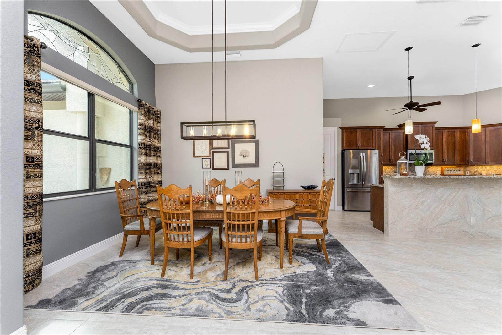 Image 7 of 67 For 24330 Matias Lane