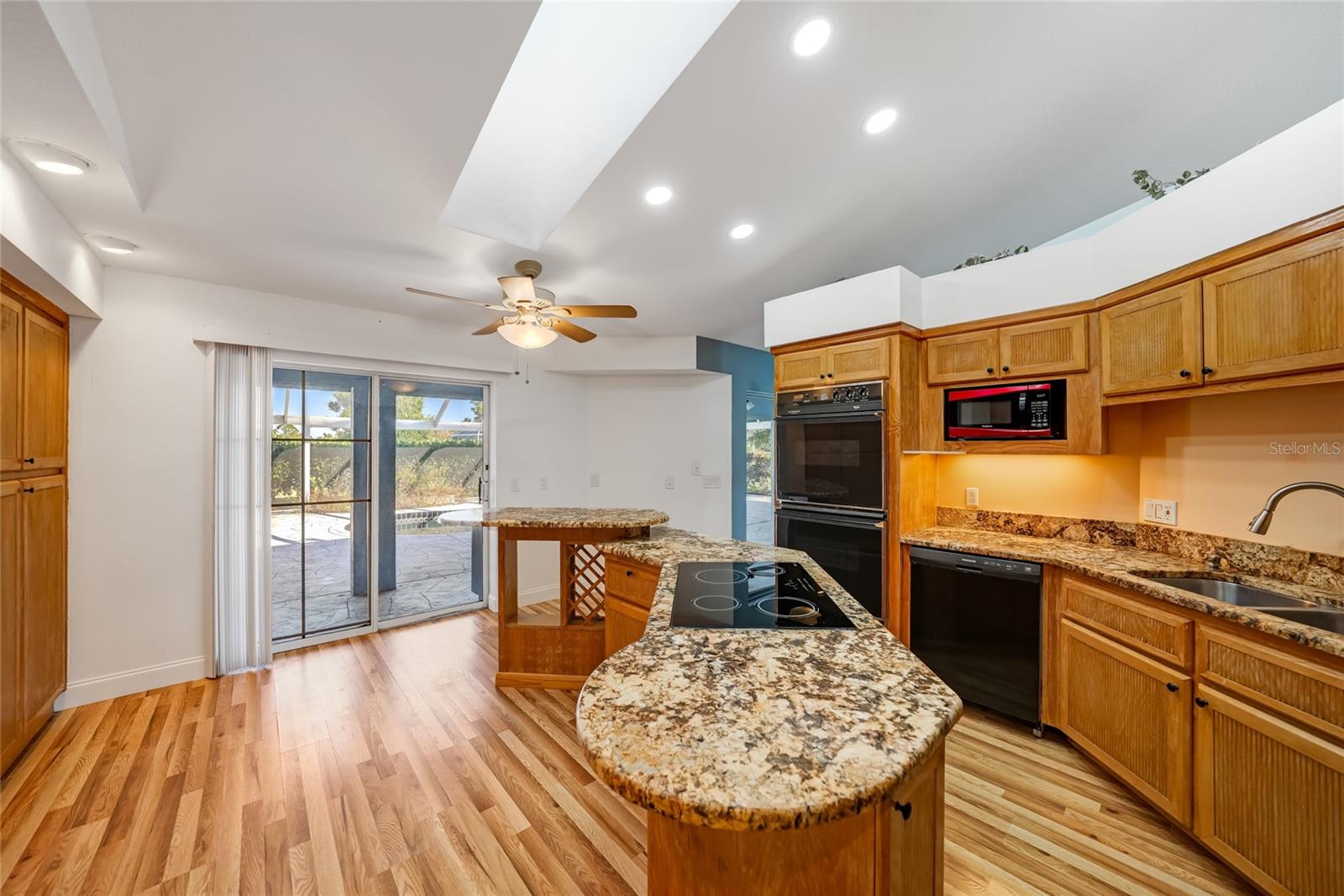 Image 13 of 40 For 2 Broadmoor Road