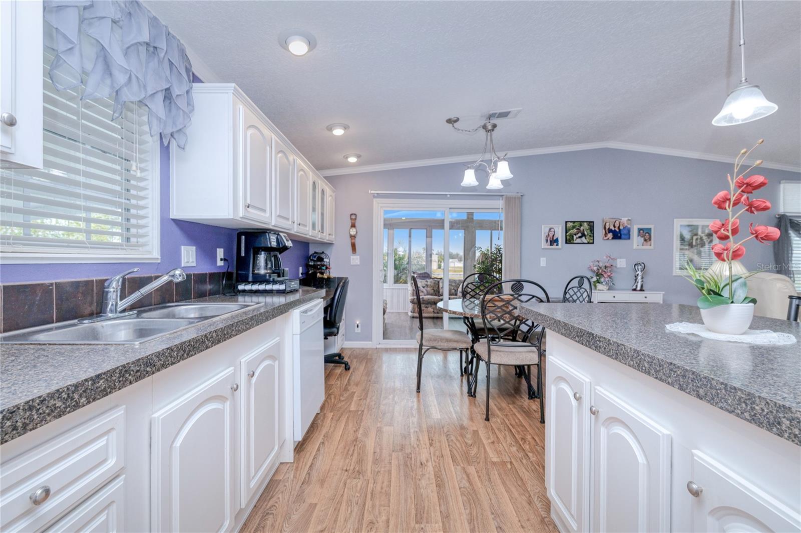 Image 8 of 32 For 29191 Orangewood Street