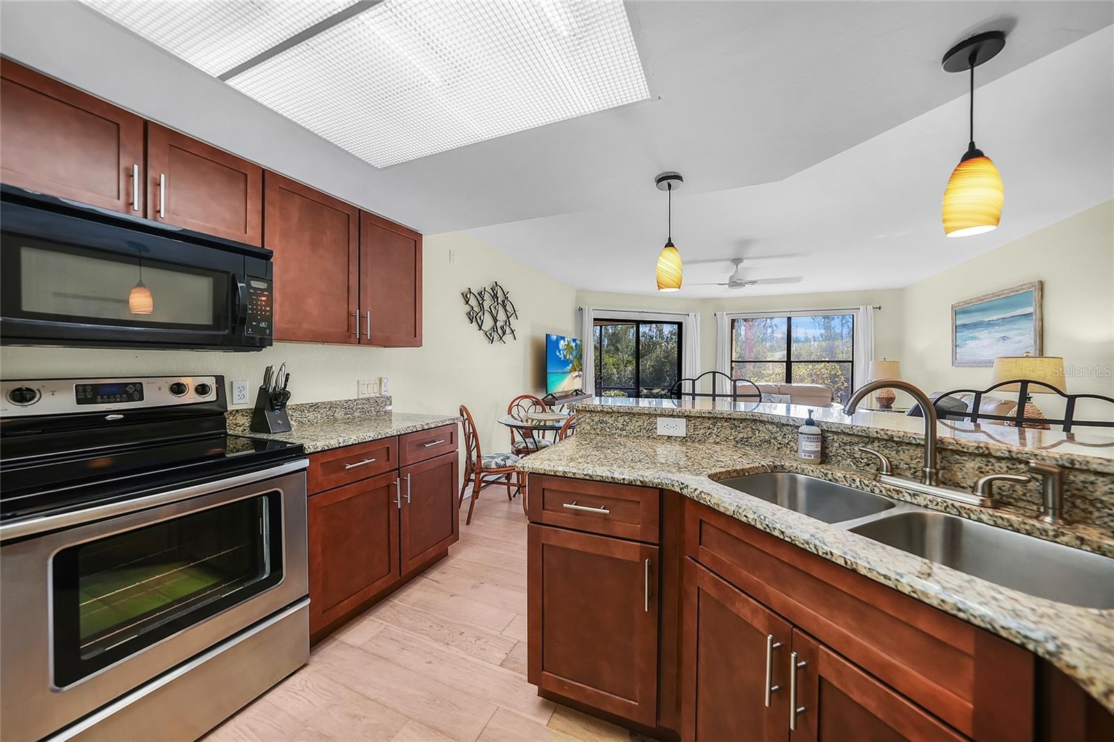 Image 10 of 35 For 3256 White Ibis Court 312