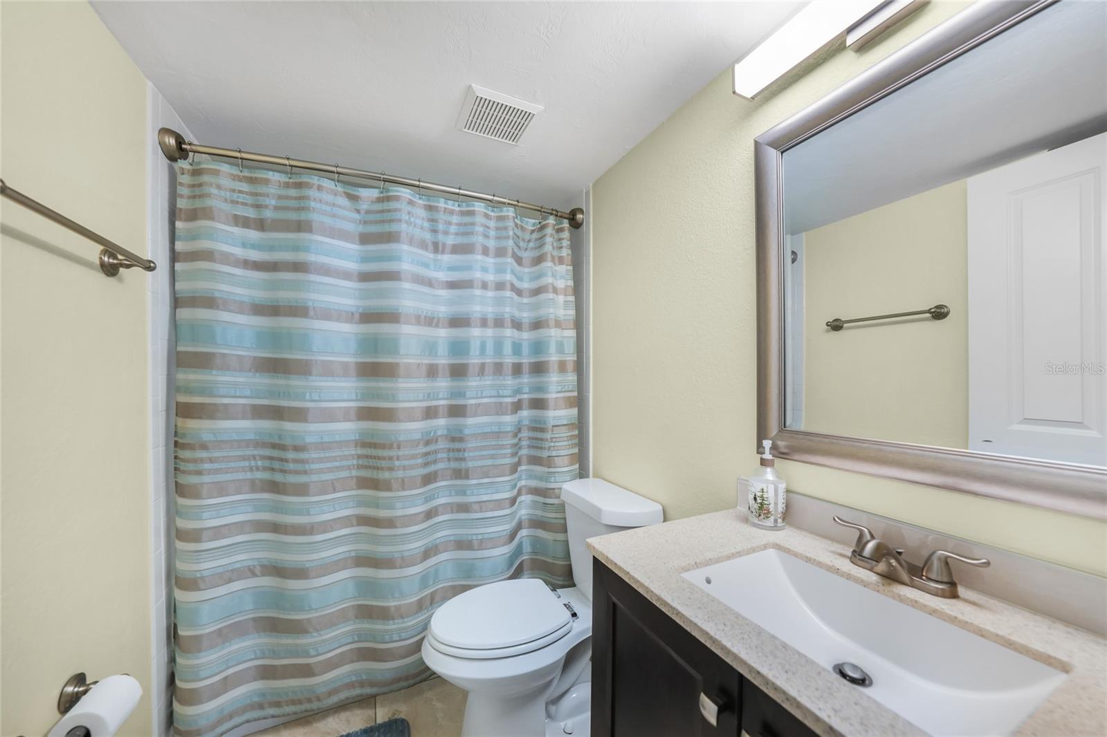 Image 18 of 35 For 3256 White Ibis Court 312