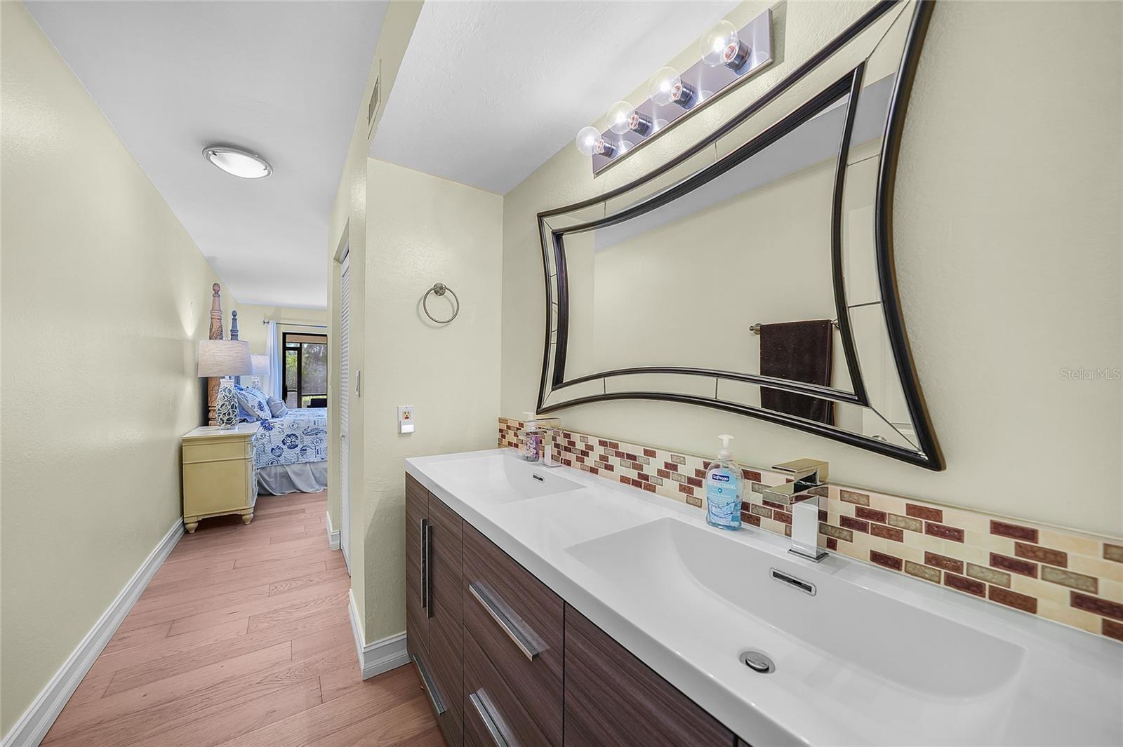 Image 21 of 35 For 3256 White Ibis Court 312