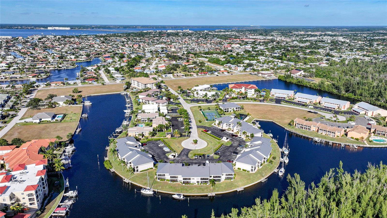 Image 32 of 35 For 3256 White Ibis Court 312