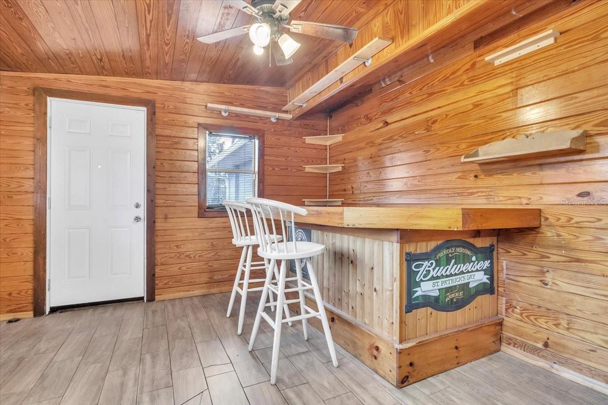 Image 49 of 67 For 9082 Acorn Boulevard