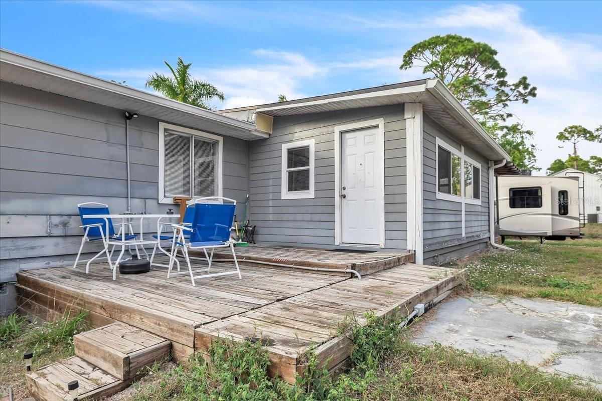 Image 56 of 67 For 9082 Acorn Boulevard