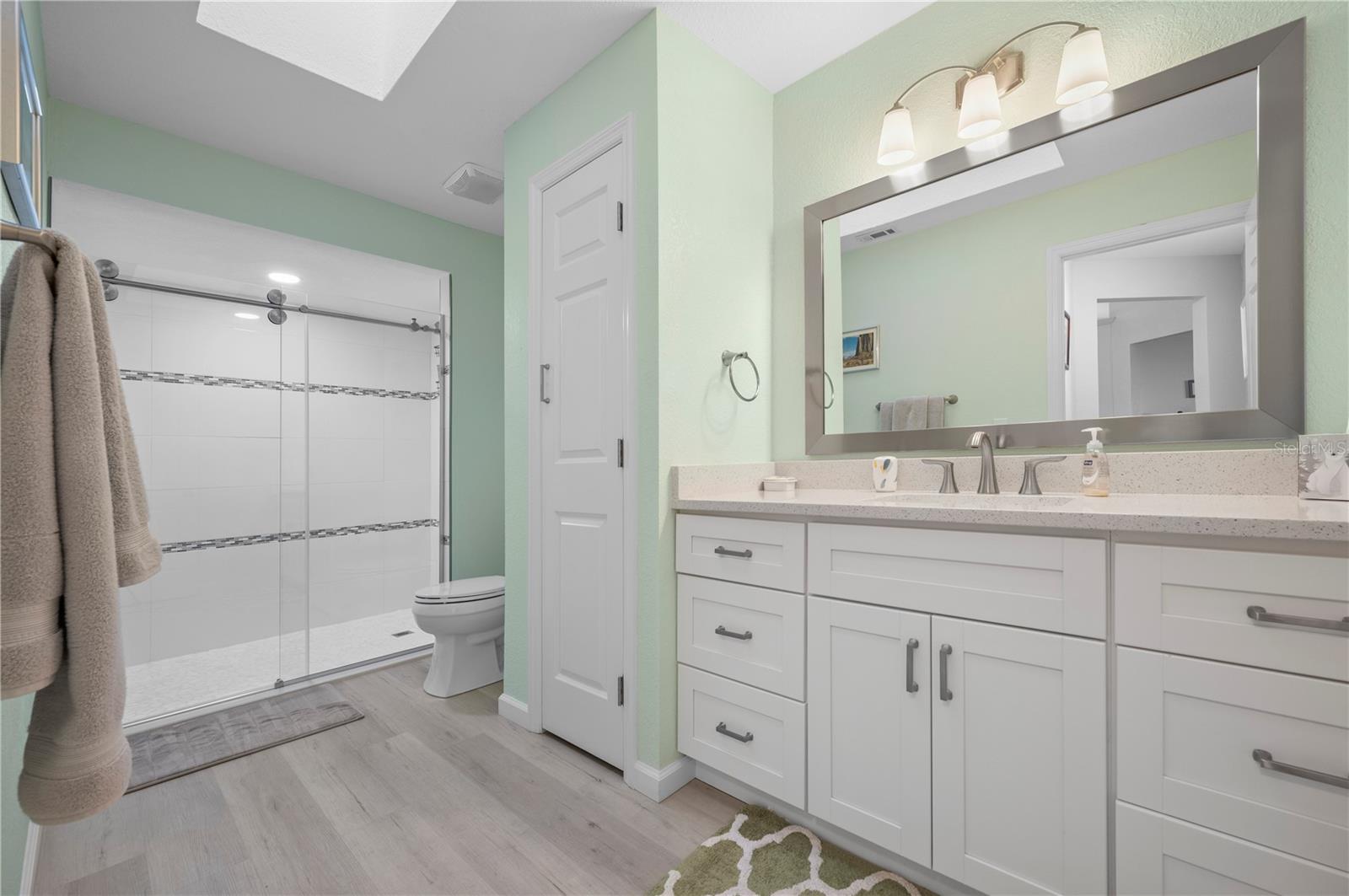 Image 35 of 79 For 1780 Deborah Drive 15