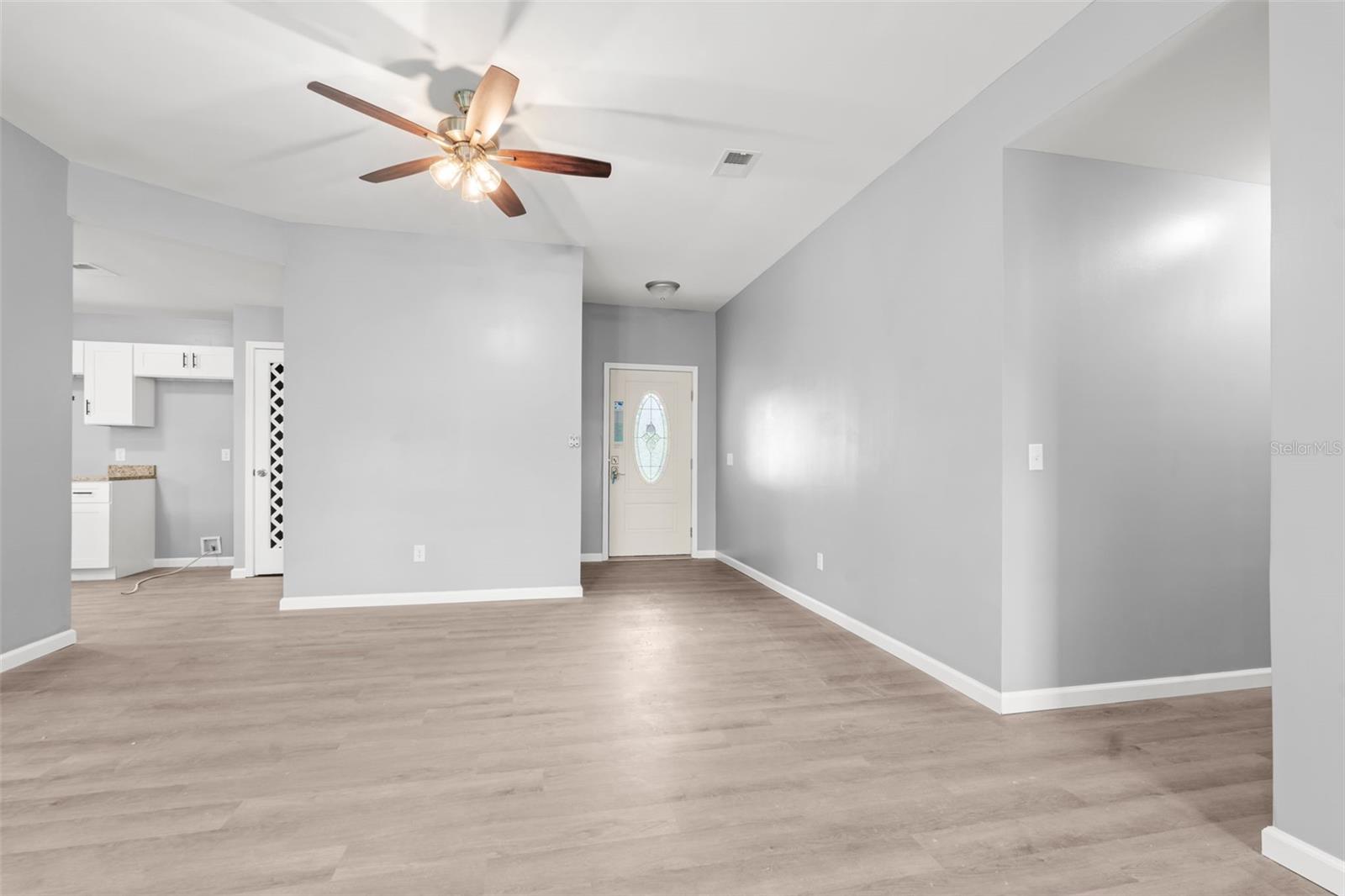 Image 15 of 39 For 8823 Seminole Street