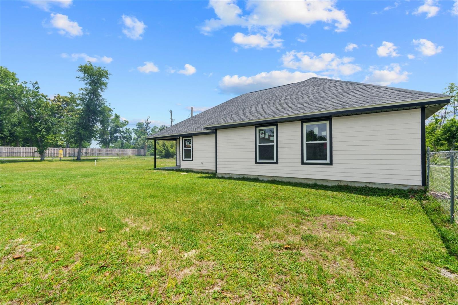 Image 36 of 39 For 8823 Seminole Street