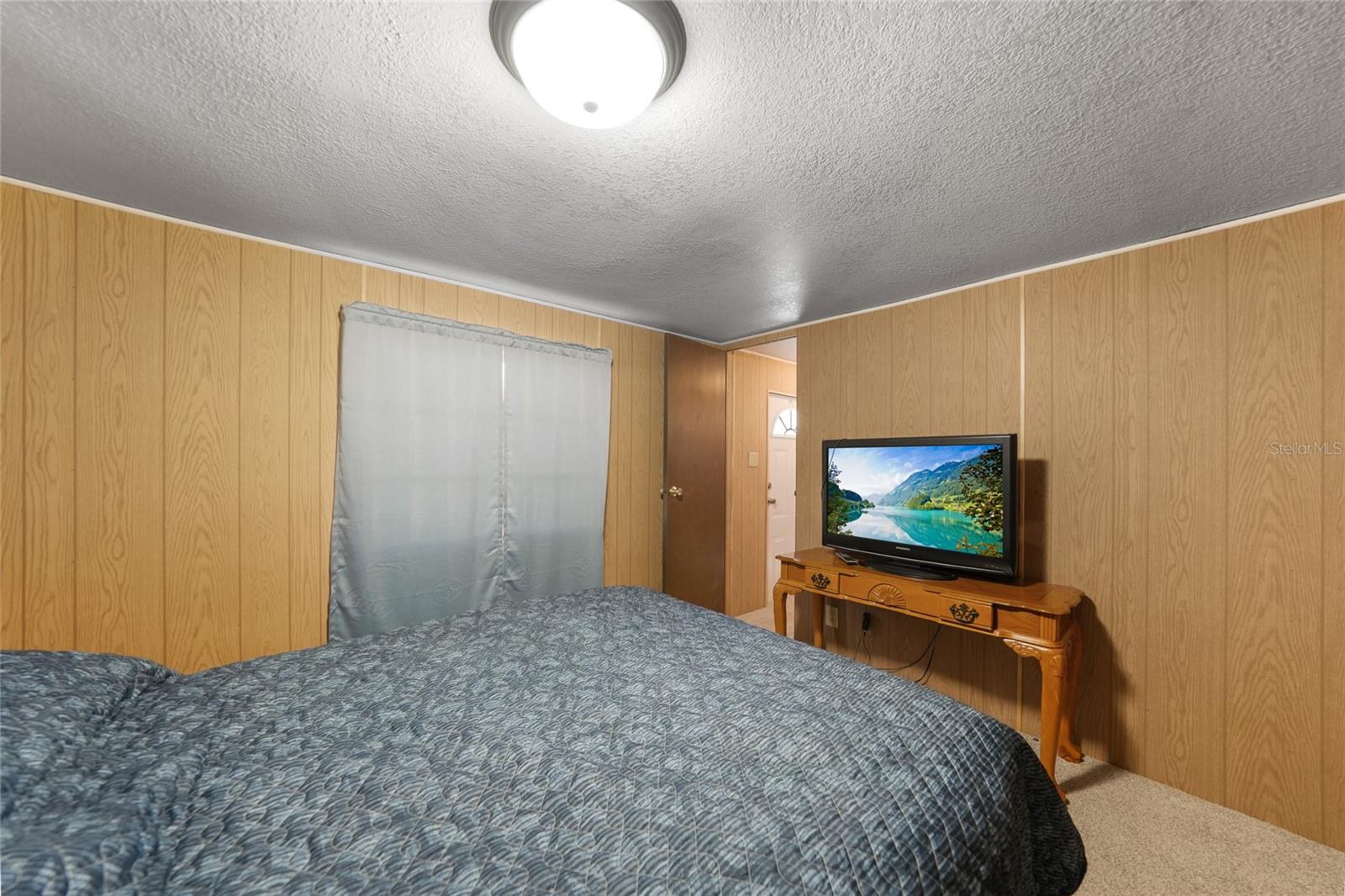 Image 12 of 31 For 11187 Crenshaw Avenue