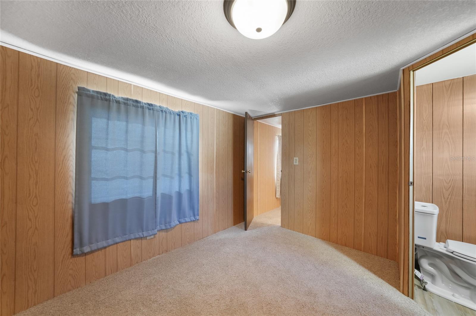 Image 18 of 31 For 11187 Crenshaw Avenue