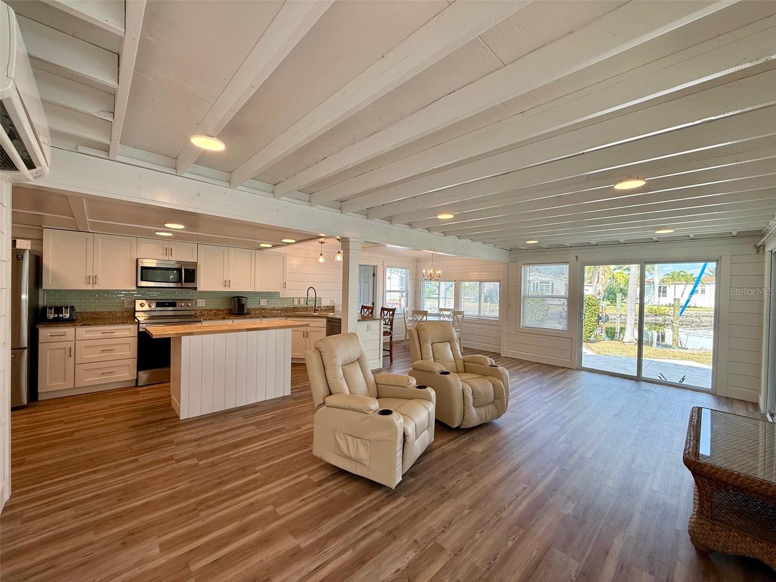 Image 15 of 59 For 740 Deauville Drive