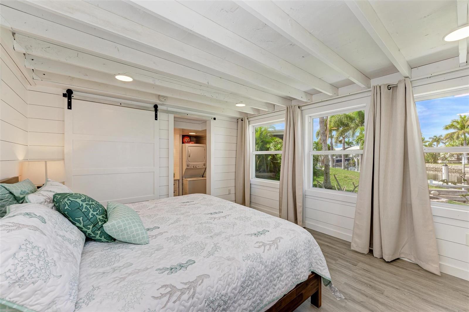 Image 30 of 59 For 740 Deauville Drive