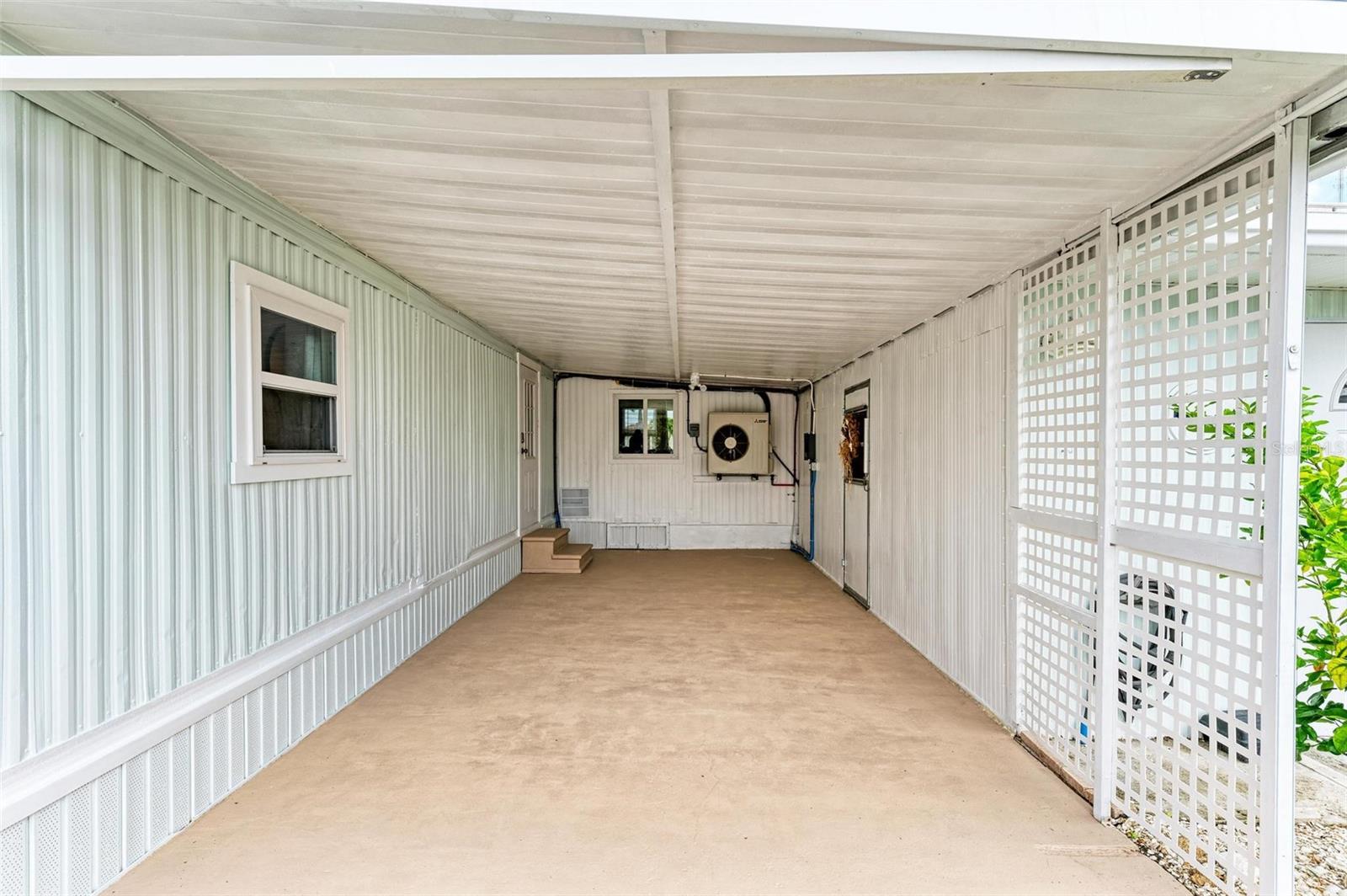 Image 49 of 59 For 740 Deauville Drive