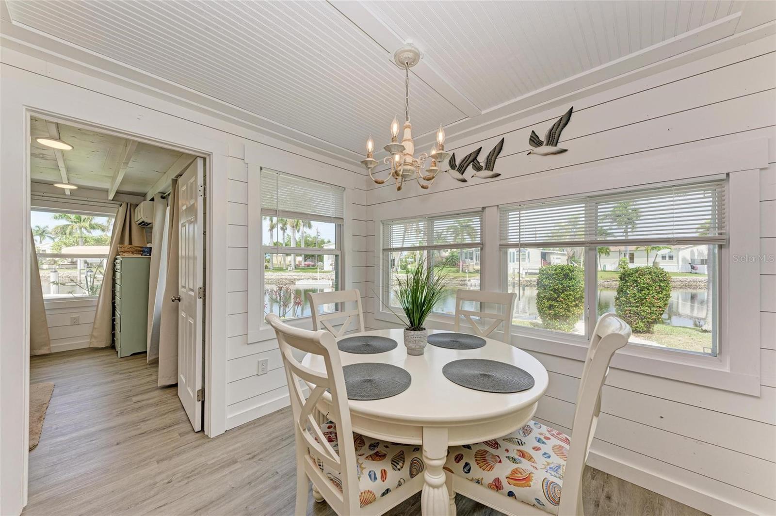 Image 7 of 59 For 740 Deauville Drive